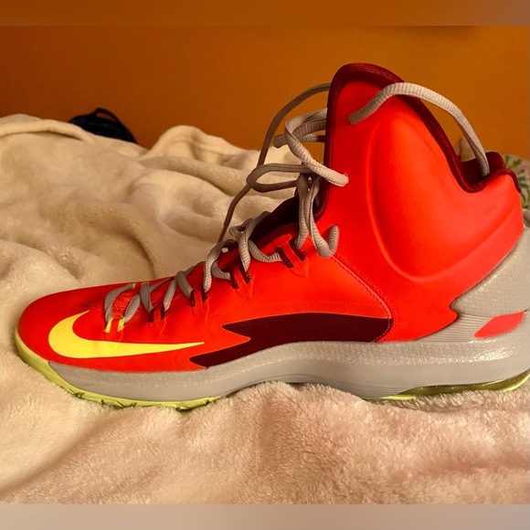 Nike Kevin Durant KD V Athletic High top runners - Picture 5 of 8